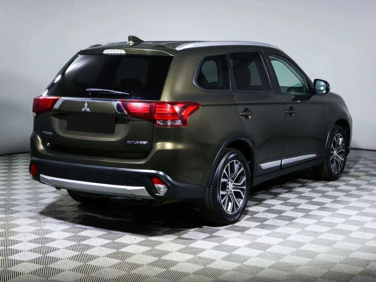 Mitsubishi Outlander