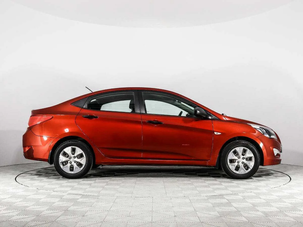 Hyundai Solaris
