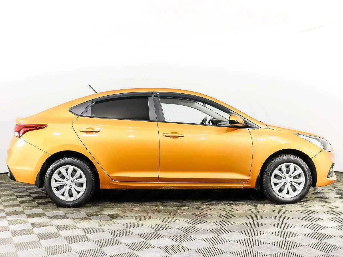 Hyundai Solaris
