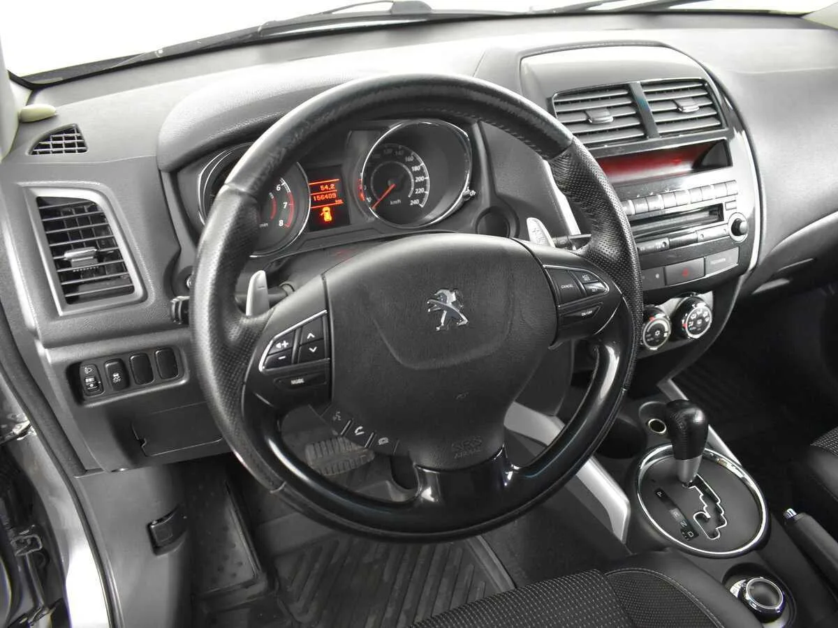 Peugeot 4008