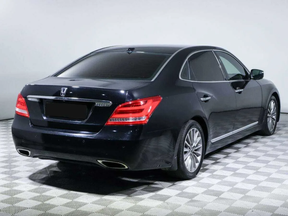 Hyundai Equus