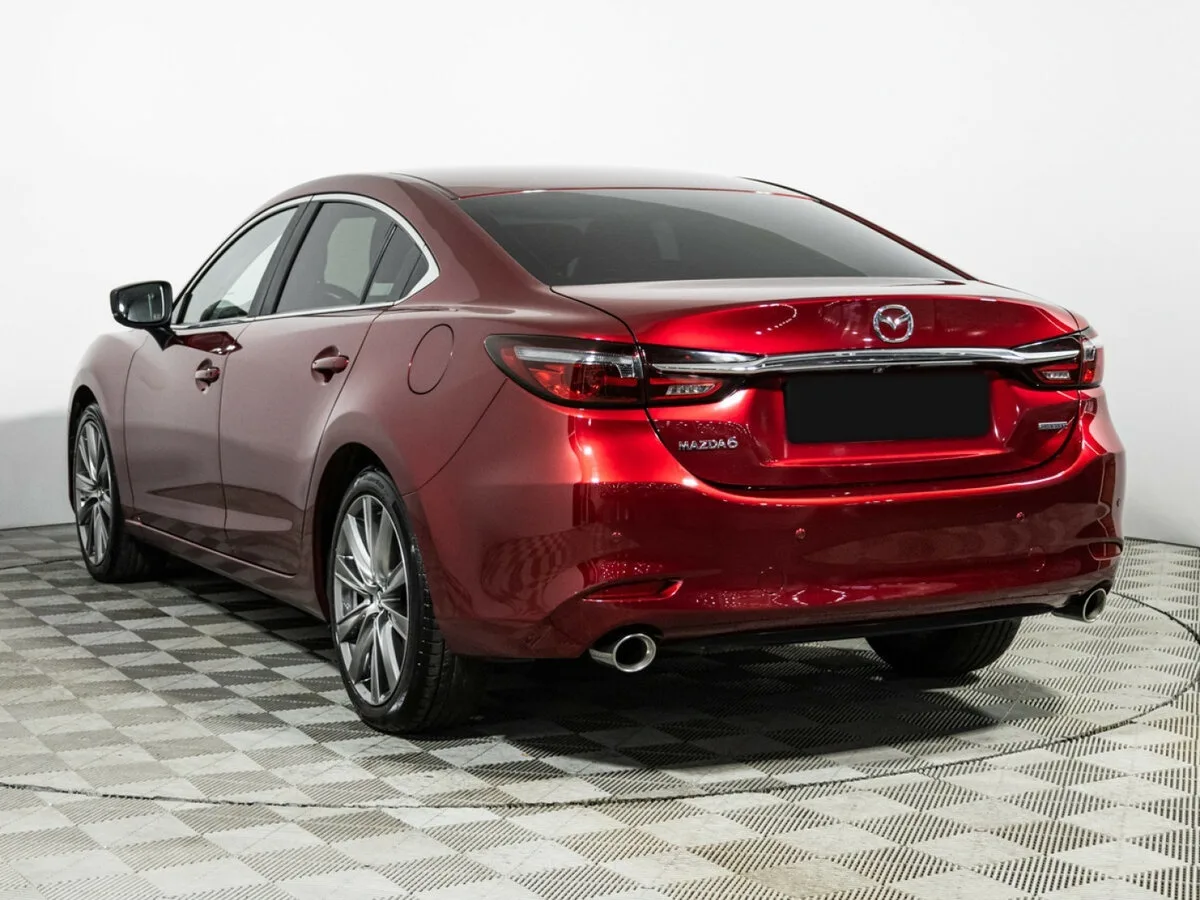 Mazda 6