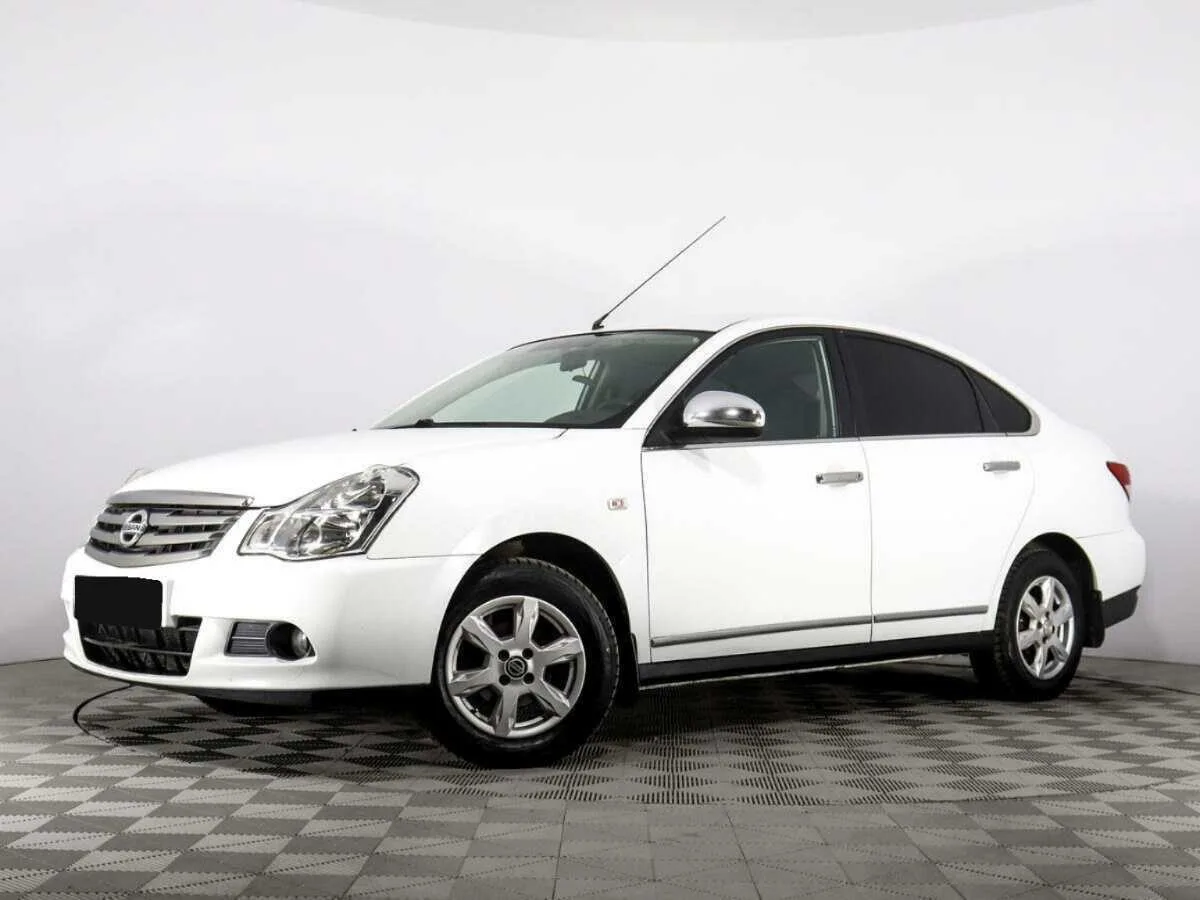 Nissan Almera