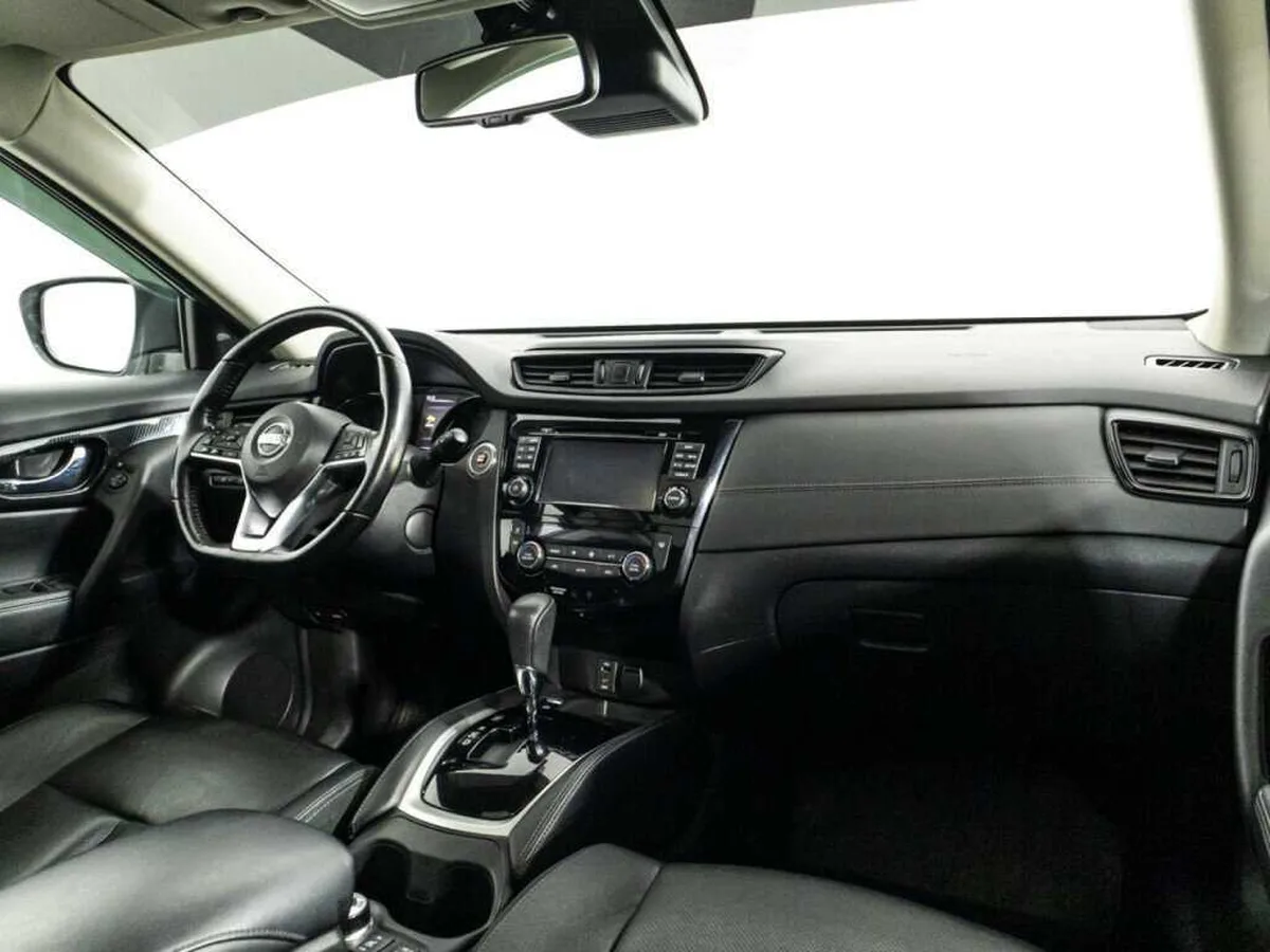 Nissan X Trail
