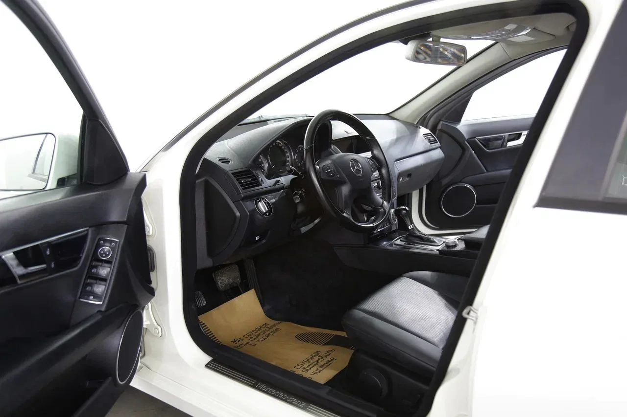 Mercedes-Benz C-Класс