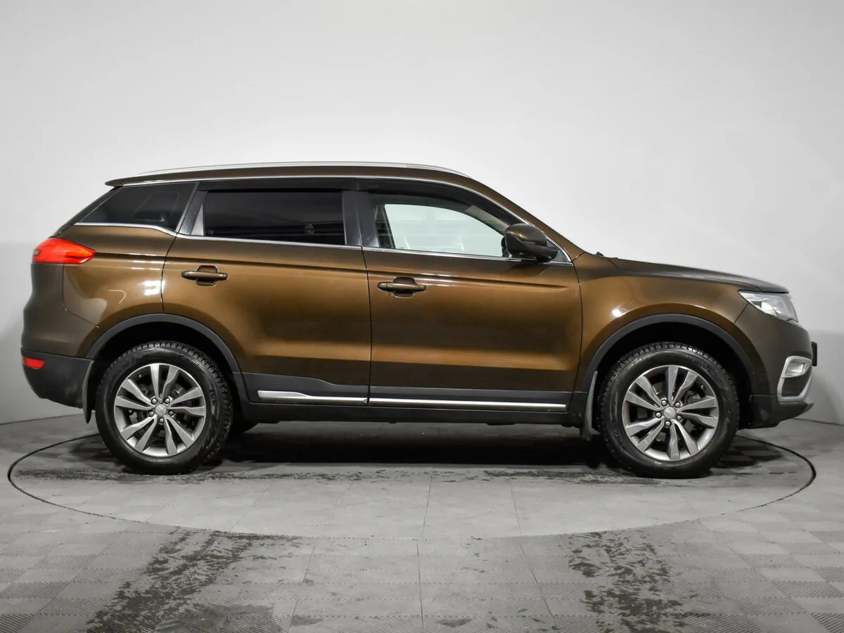 Geely Atlas