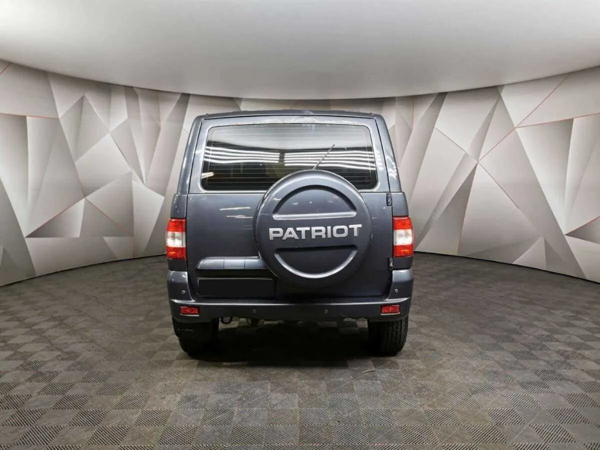 УАЗ Patriot