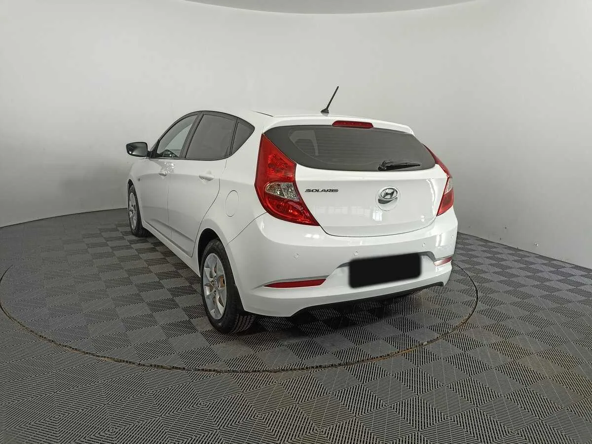 Hyundai Solaris