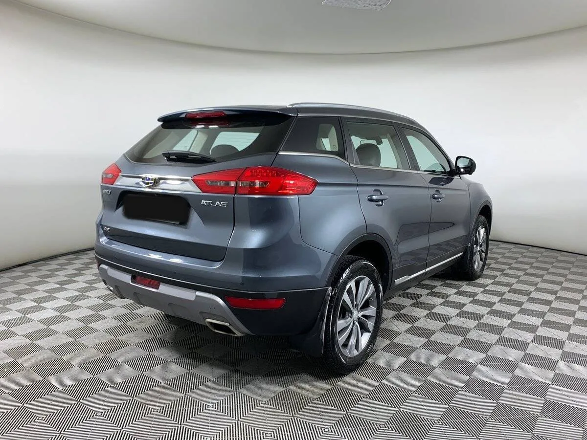 Geely Atlas