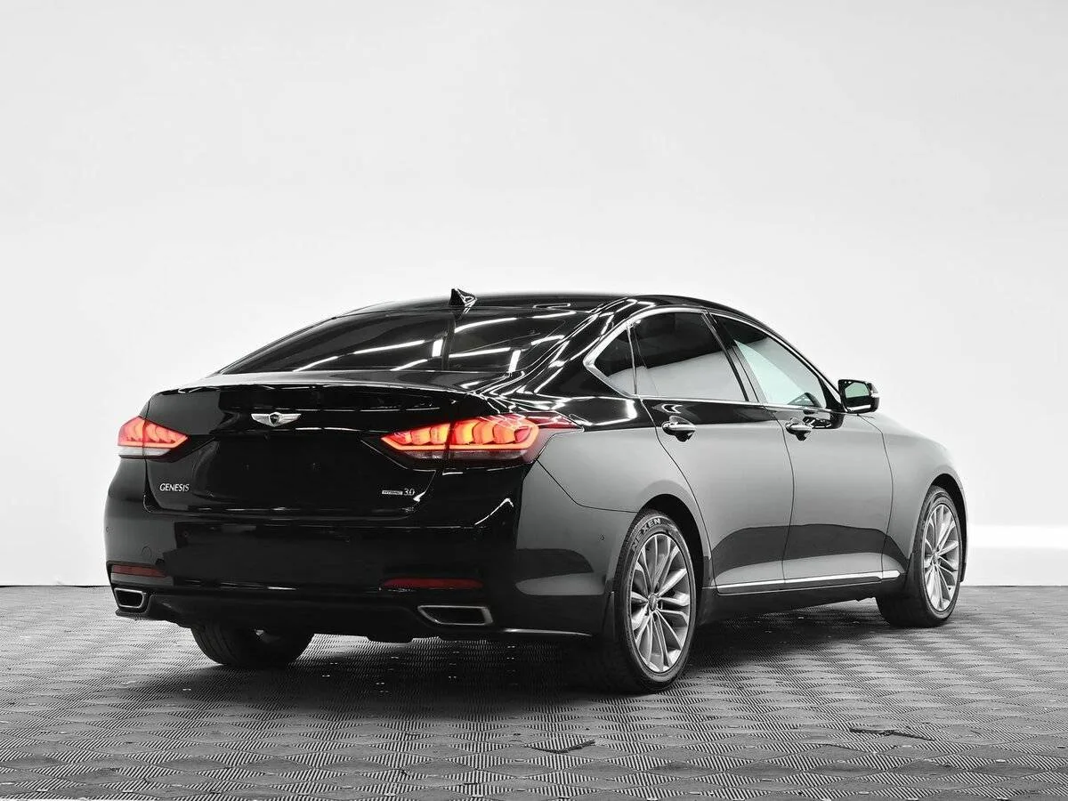 Hyundai Genesis