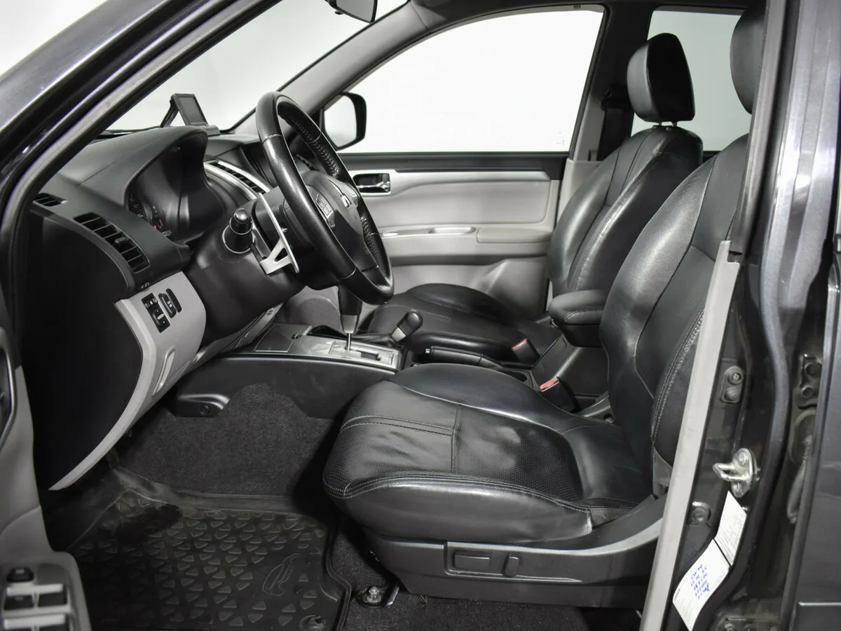 Mitsubishi Pajero Sport