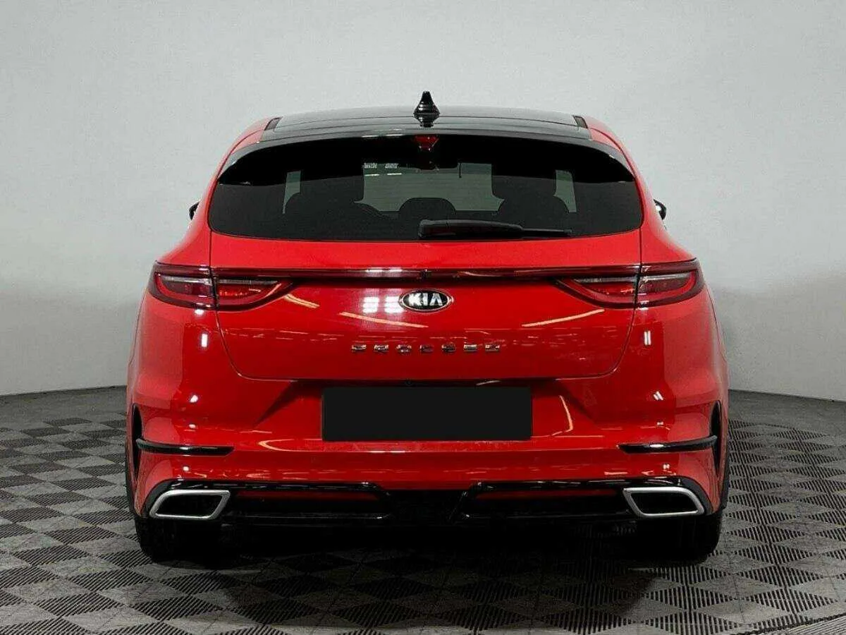 Kia Proceed