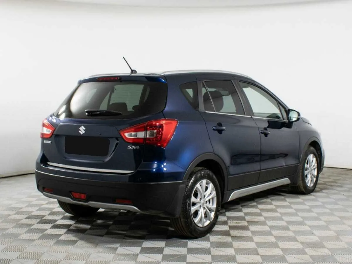 Suzuki SX4