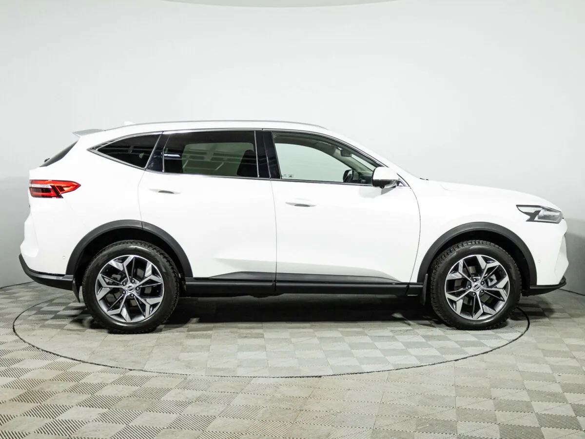 Haval F7