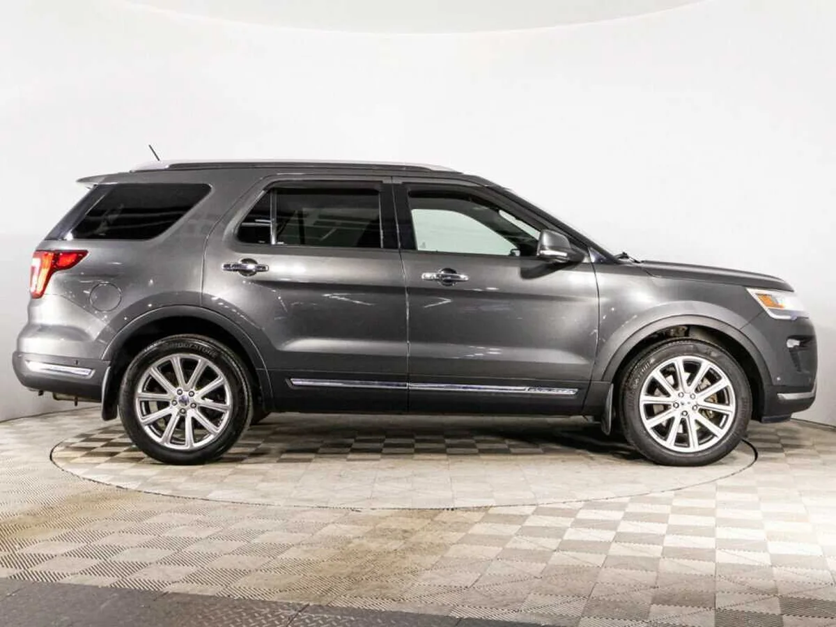 Ford Explorer