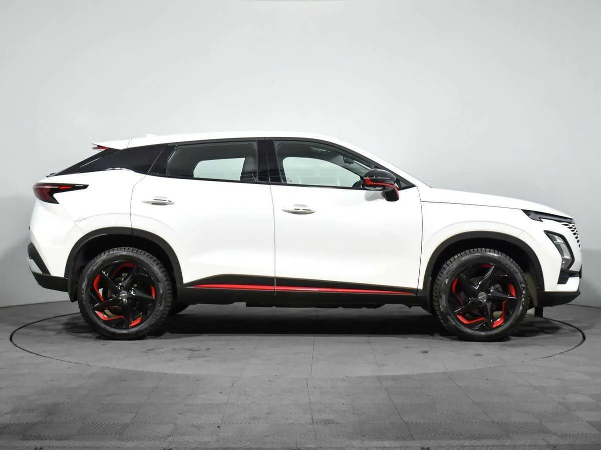 Omoda C5
