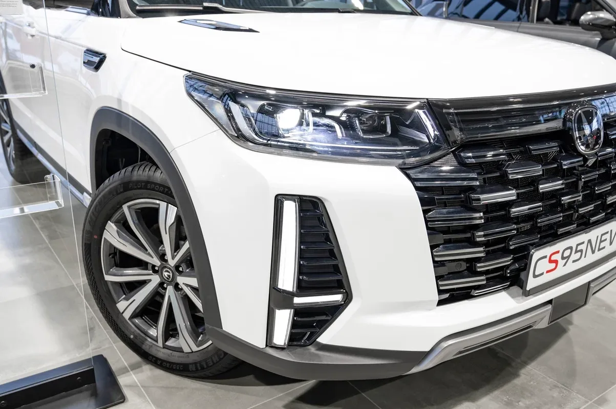 Changan CS95