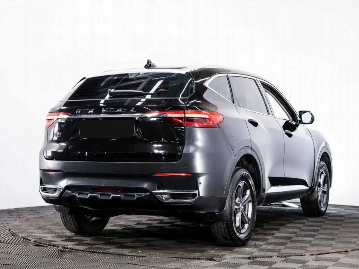 Haval F7