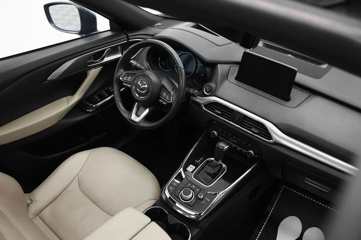 Mazda CX-9