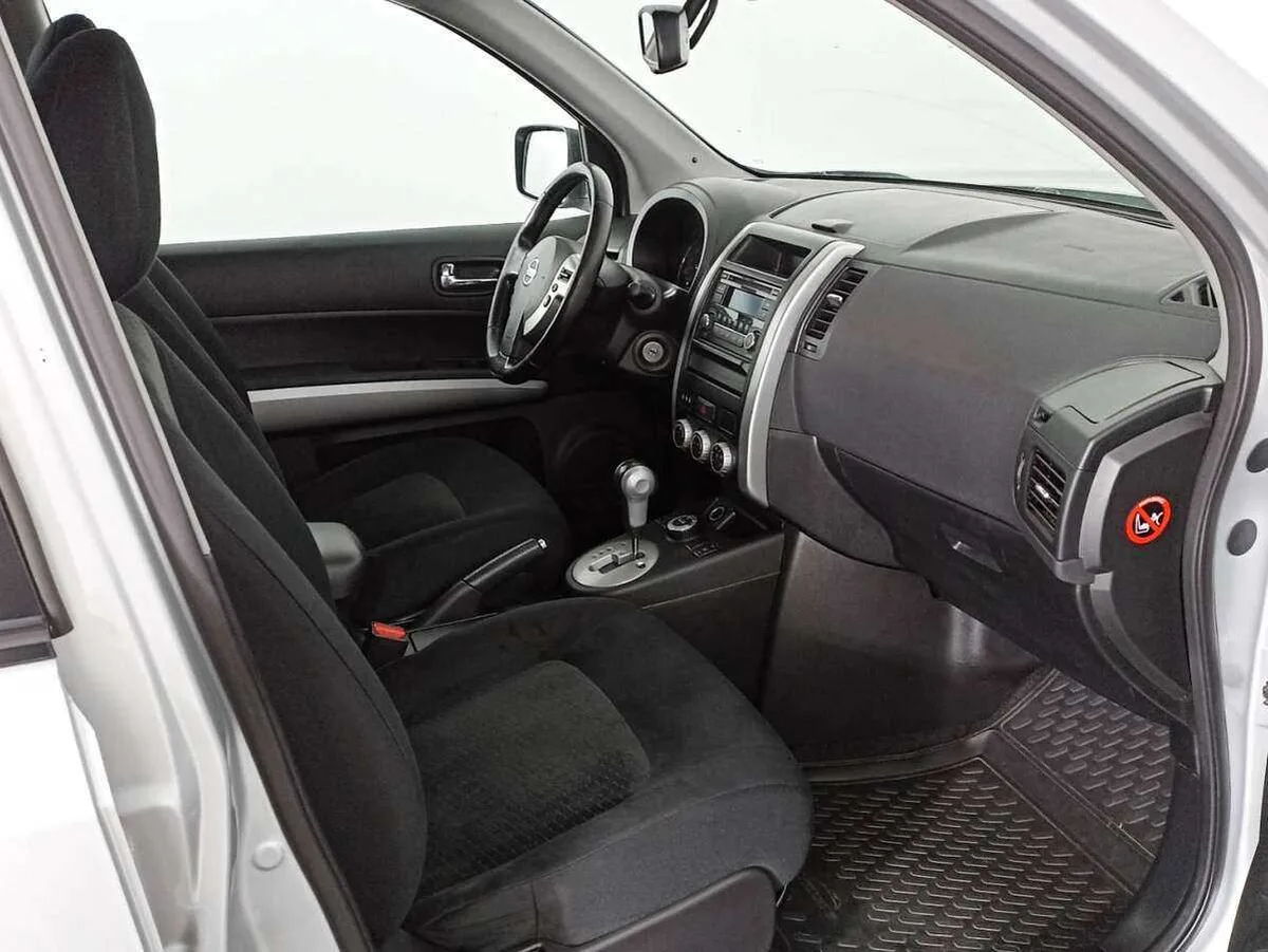 Nissan X Trail