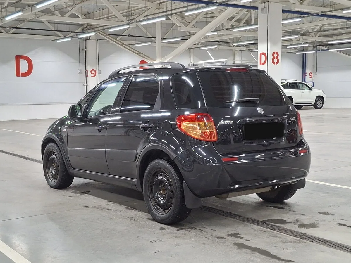 Suzuki SX4