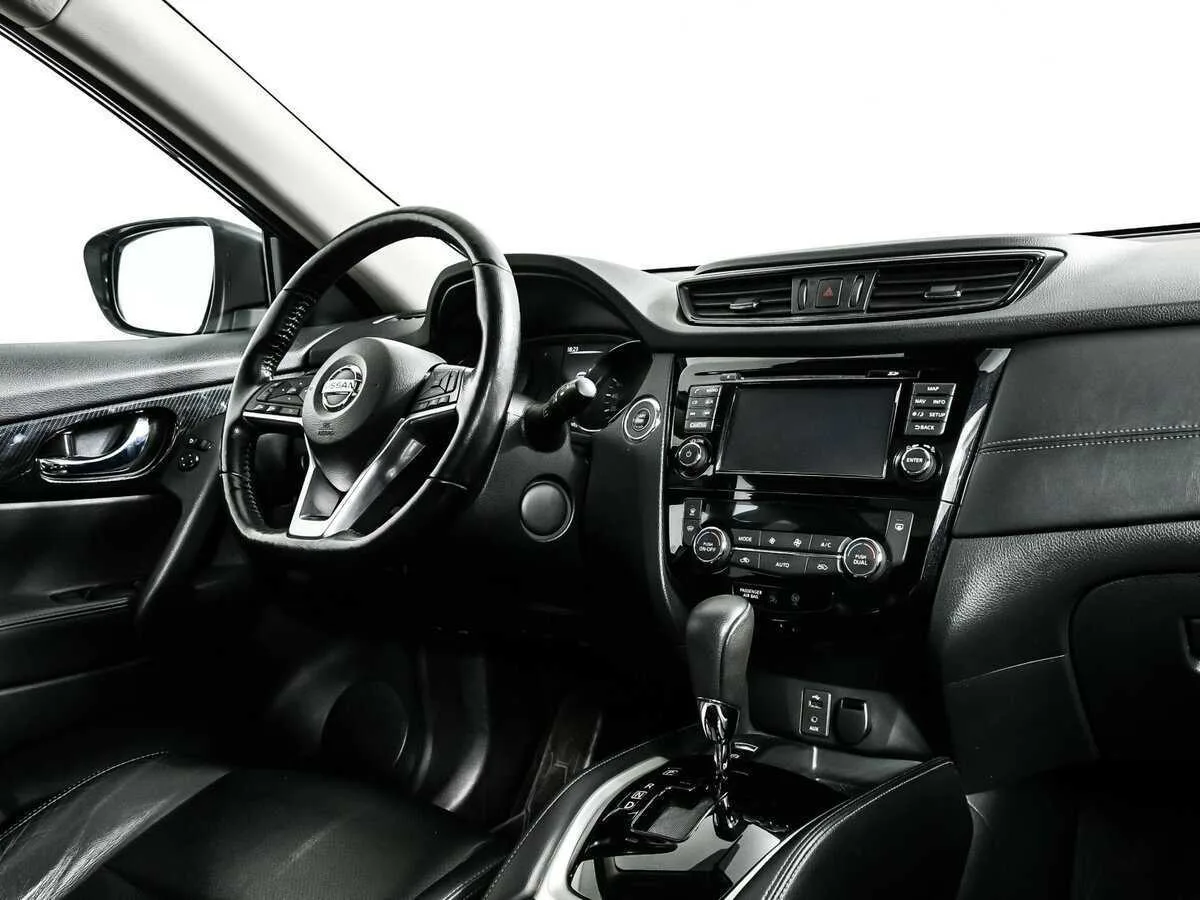 Nissan X Trail
