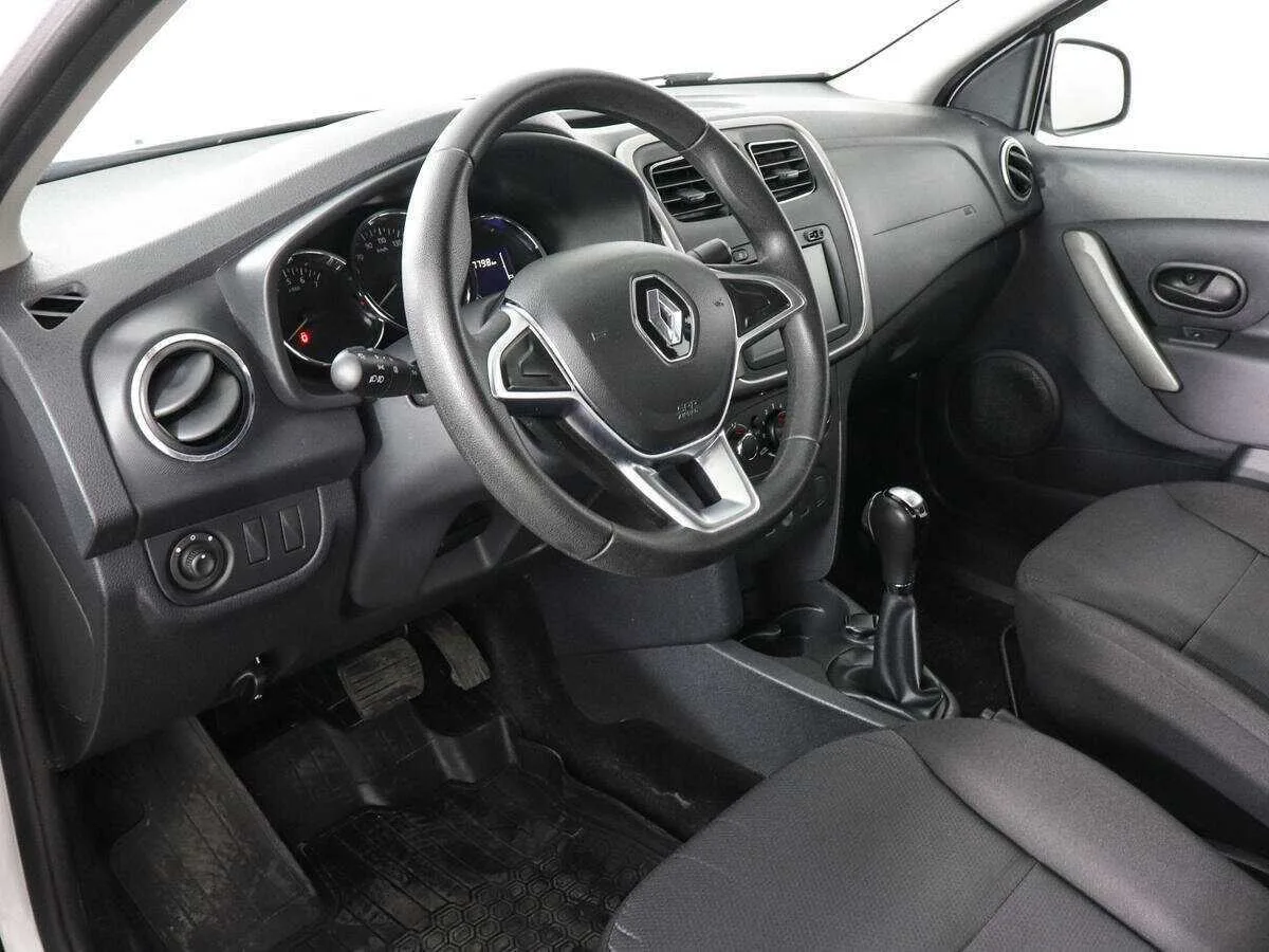 Renault Logan