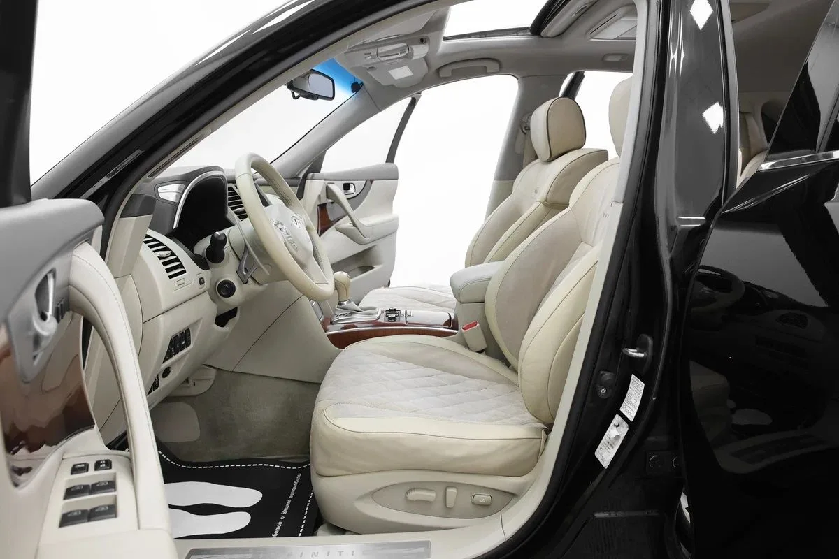 Infiniti FX