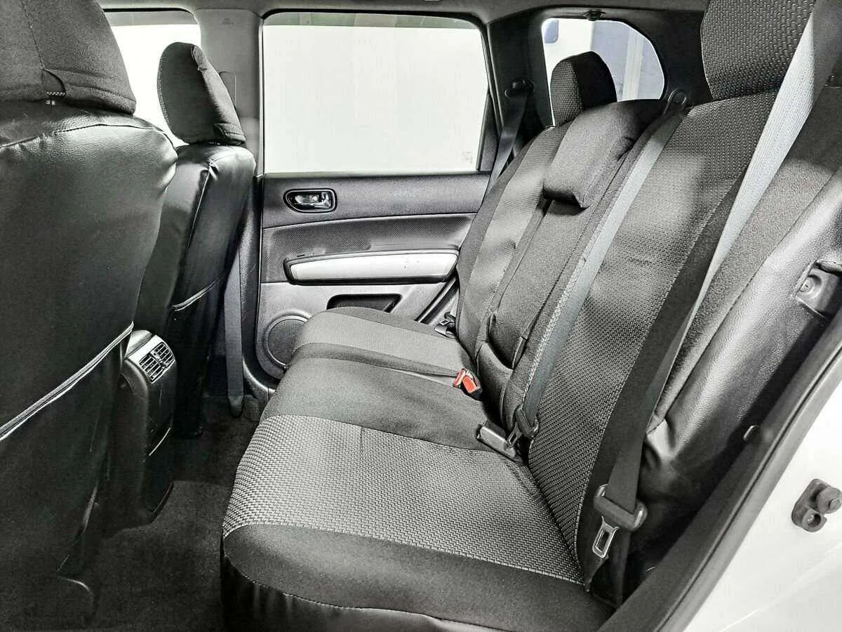 Nissan X Trail