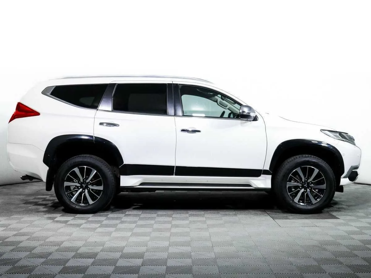 Mitsubishi Pajero Sport
