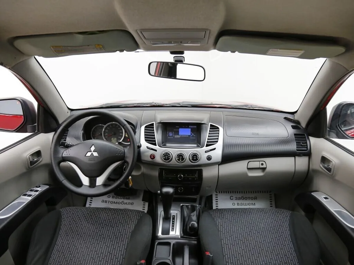 Mitsubishi L200
