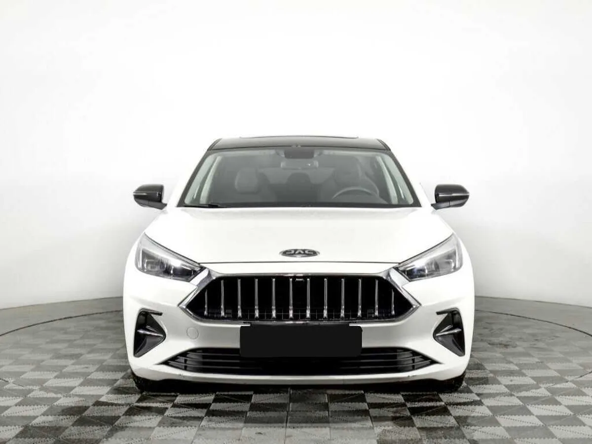JAC J7