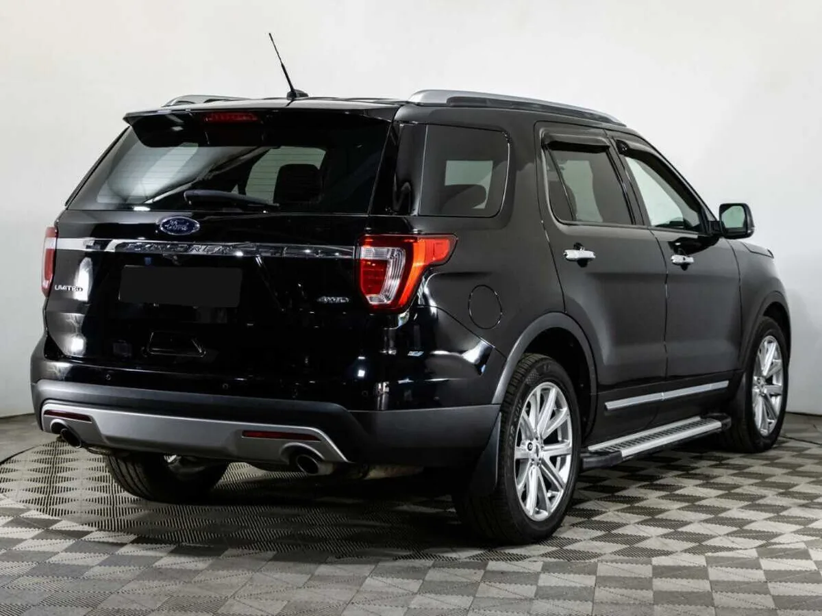 Ford Explorer