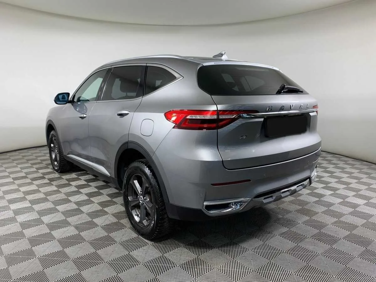 Haval F7