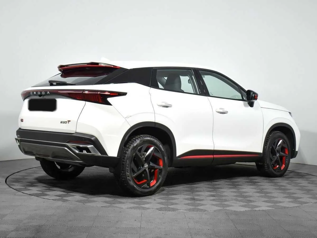 Omoda C5