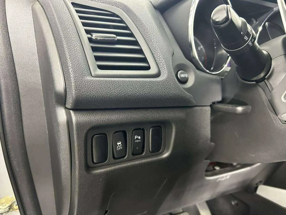 Peugeot 4008