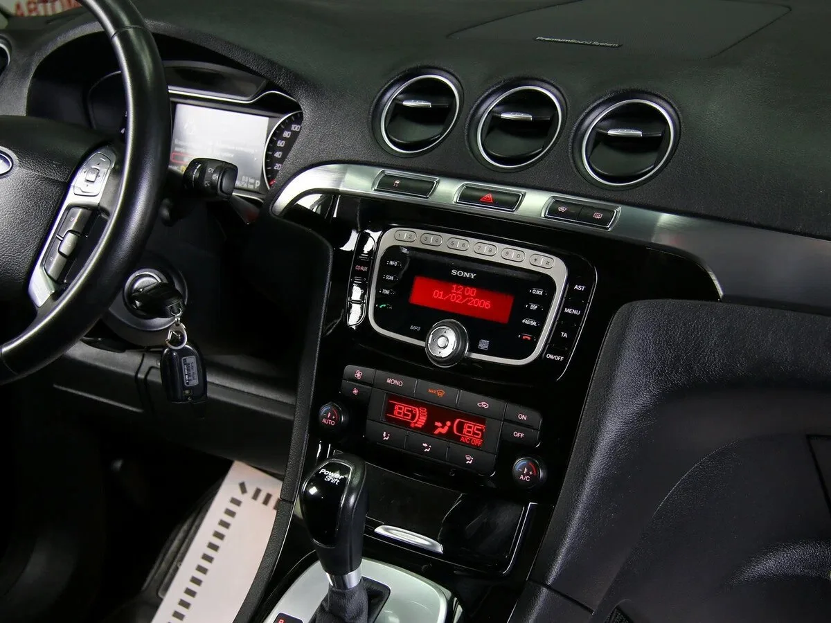 Ford S-MAX