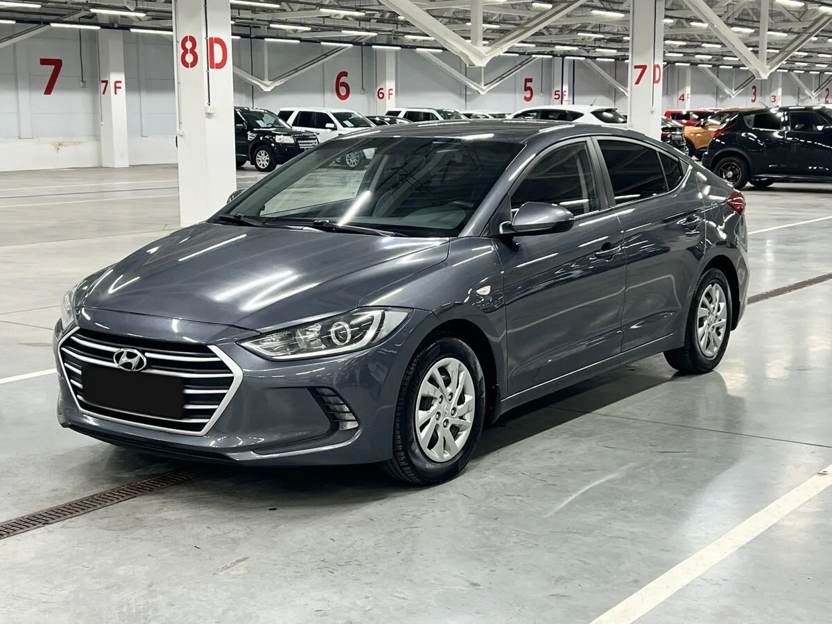 Hyundai Elantra