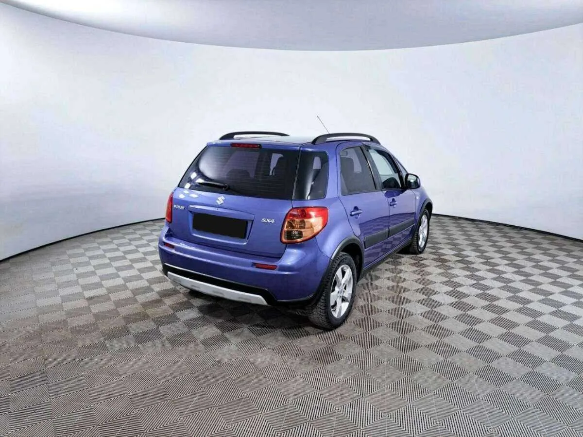 Suzuki SX4