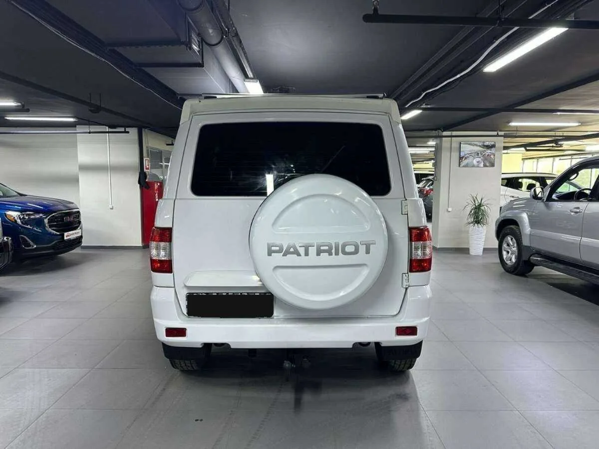 УАЗ Patriot