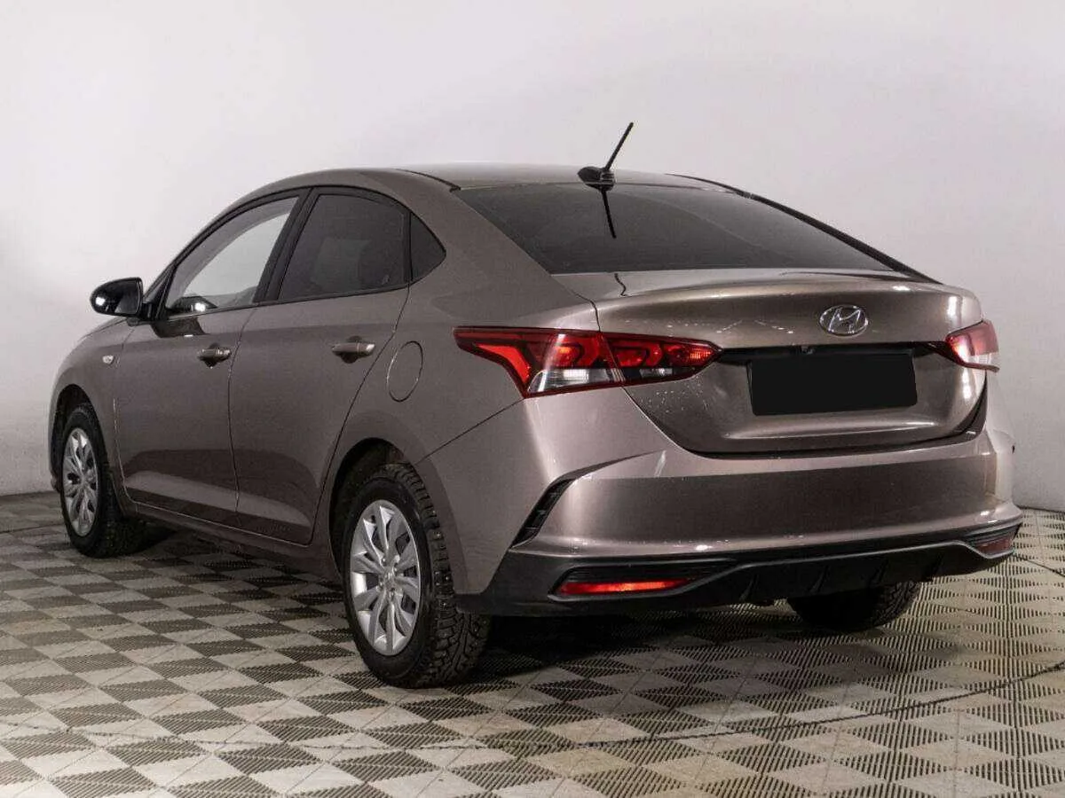Hyundai Solaris