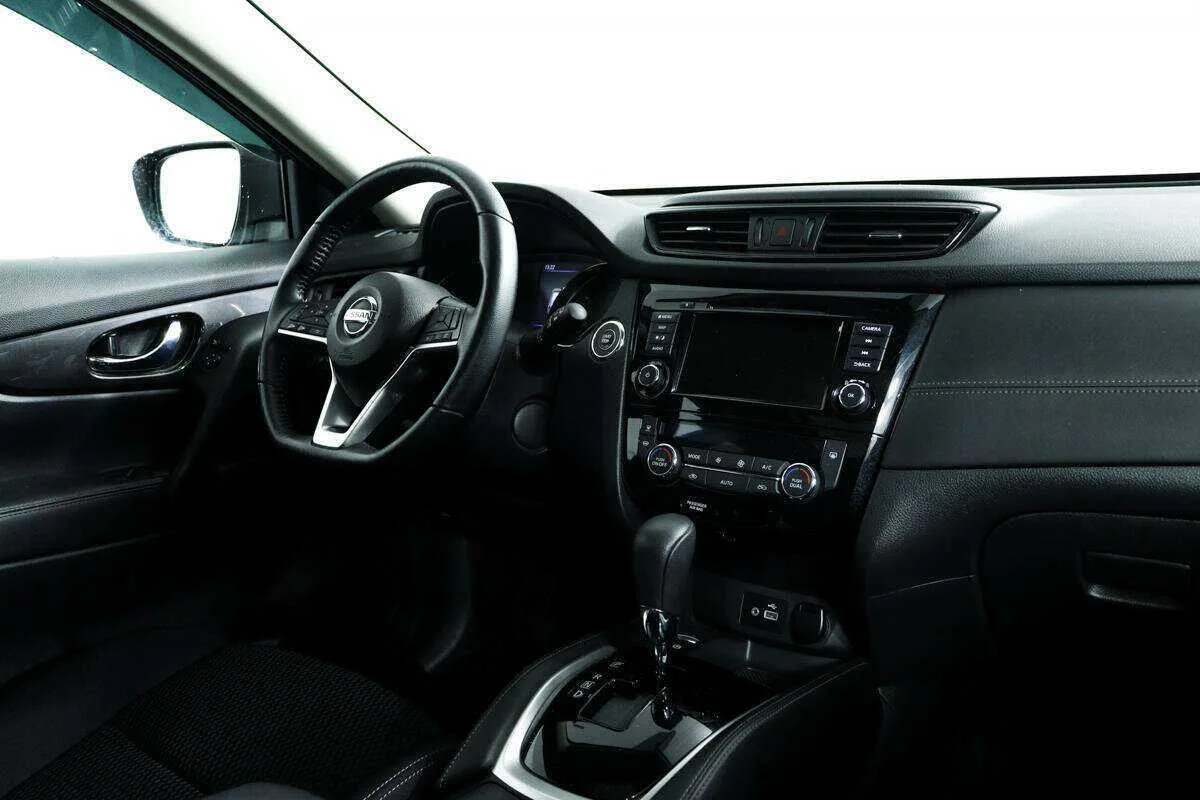 Nissan X Trail