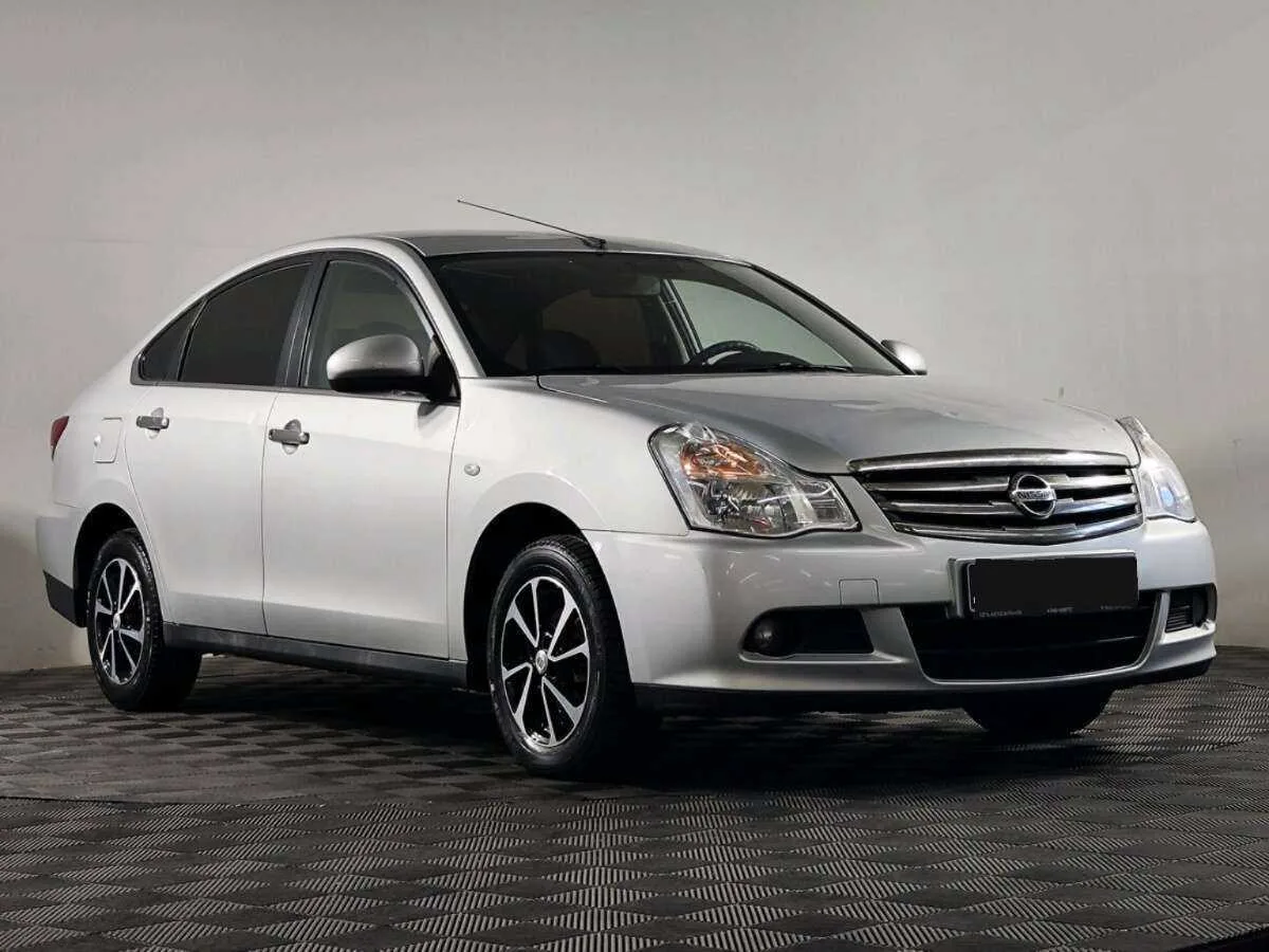 Nissan Almera