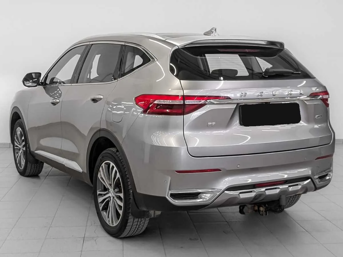 Haval F7