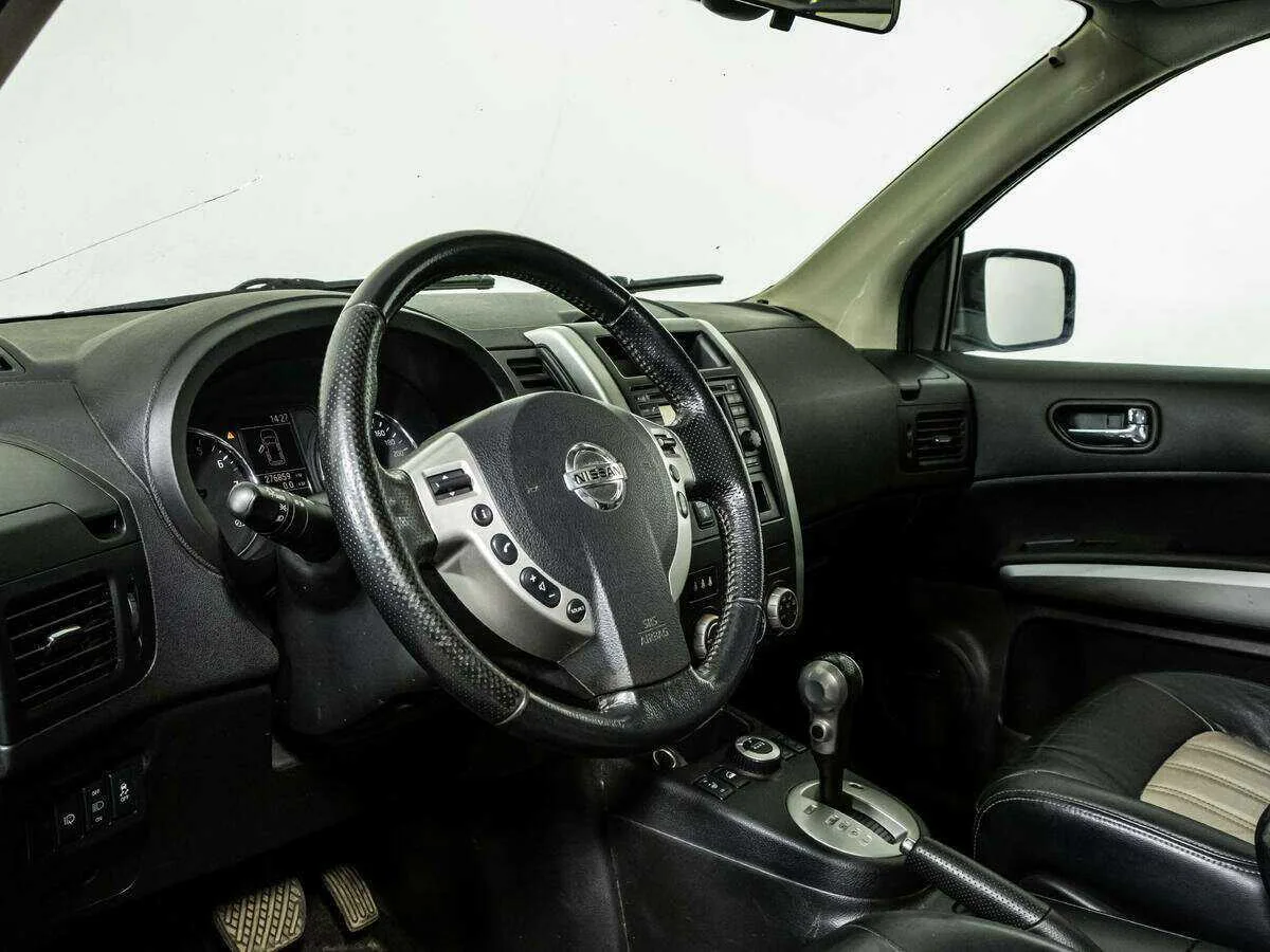 Nissan X Trail