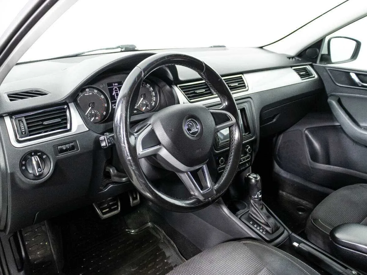 Skoda Rapid