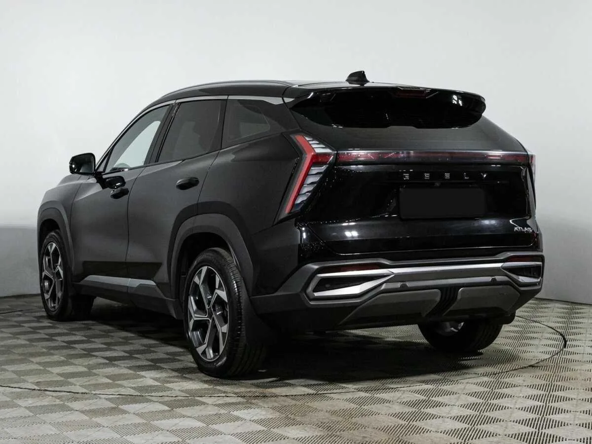 Geely Atlas