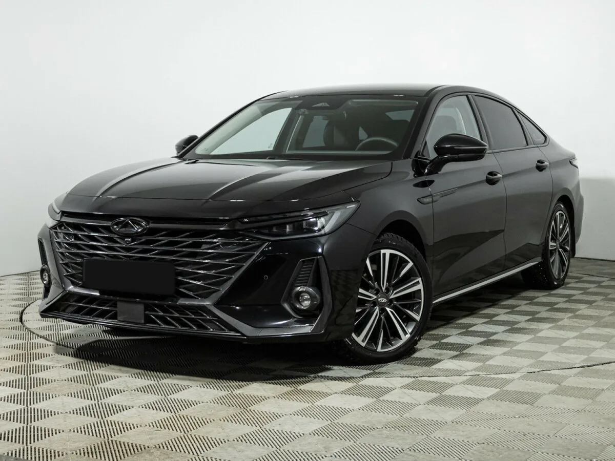 Chery Arrizo 8