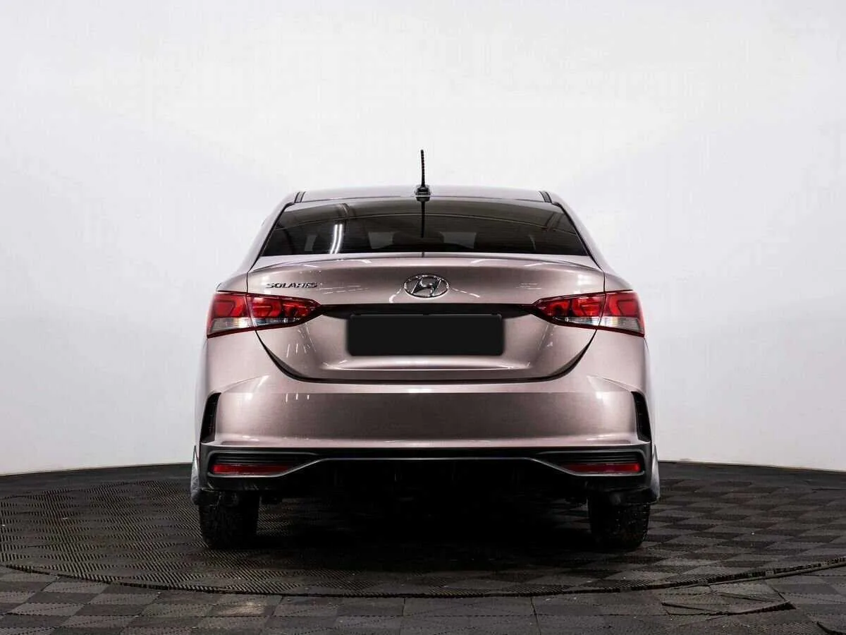 Hyundai Solaris