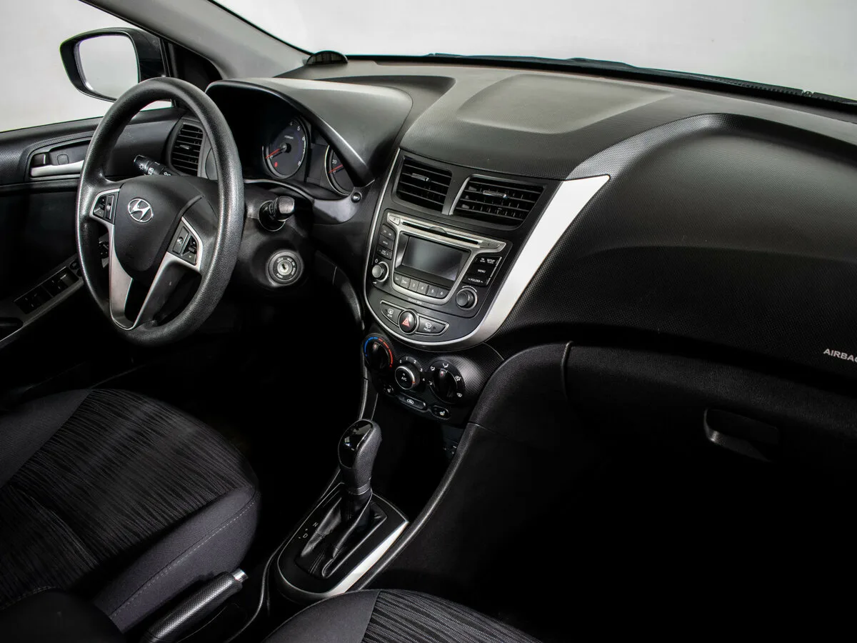 Hyundai Solaris